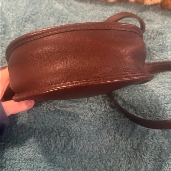 Vintage Coach crossbody bag - Picture 7 of 12